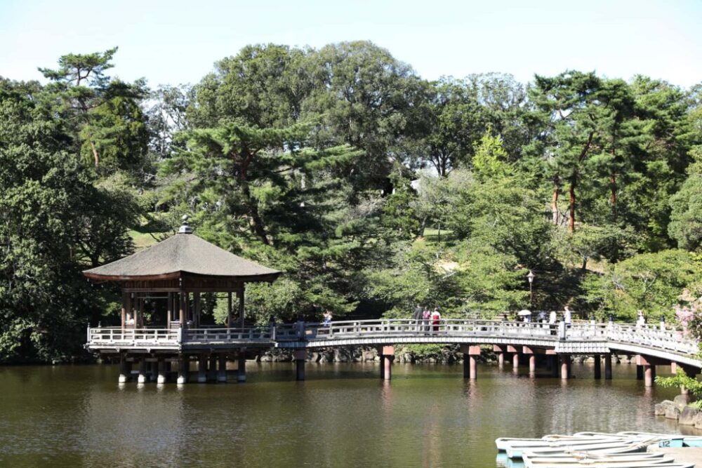 浮御堂ロケーション撮影_成人式男性袴・スーツ(前撮り・後撮り)_奈良県奈良市・橿原市・広陵町・木津川市