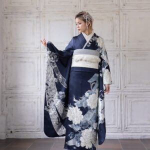 成人式振袖レンタル奈良県_H-163_クール2_紺色振袖1