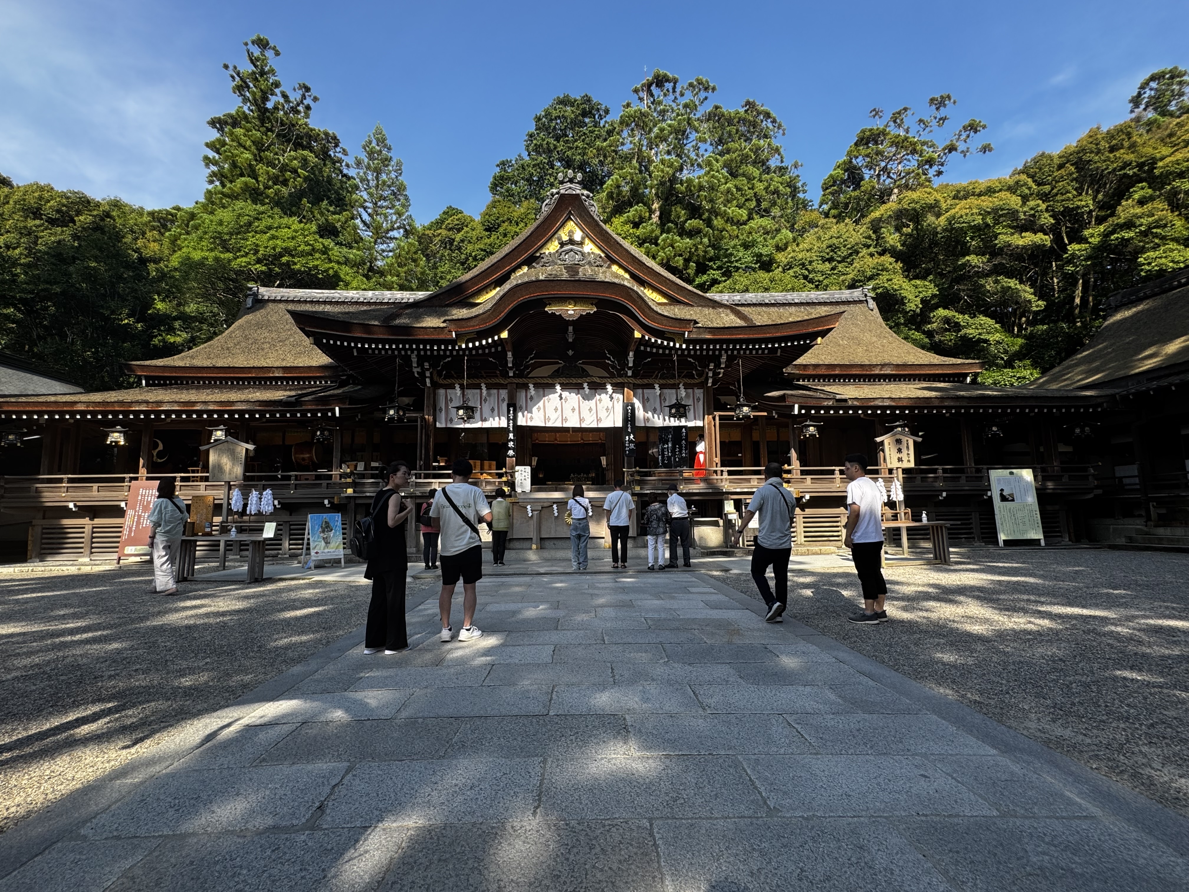 大神神社とは_奈良の写真撮影と着物レンタルはフォトスタジオワタナベ渡辺写真館