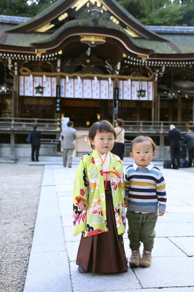 拝殿_大鳥居_大神神社奈良県桜井市の七五三お参り・ご祈祷レポート
