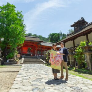 お宮参りカメラマン出張撮影(ロケーションフォト)_春日大社_奈良市・橿原市・広陵町・木津川市の写真撮影と産着・着物レンタルはフォトスタジオワタナベ（渡辺写真館）