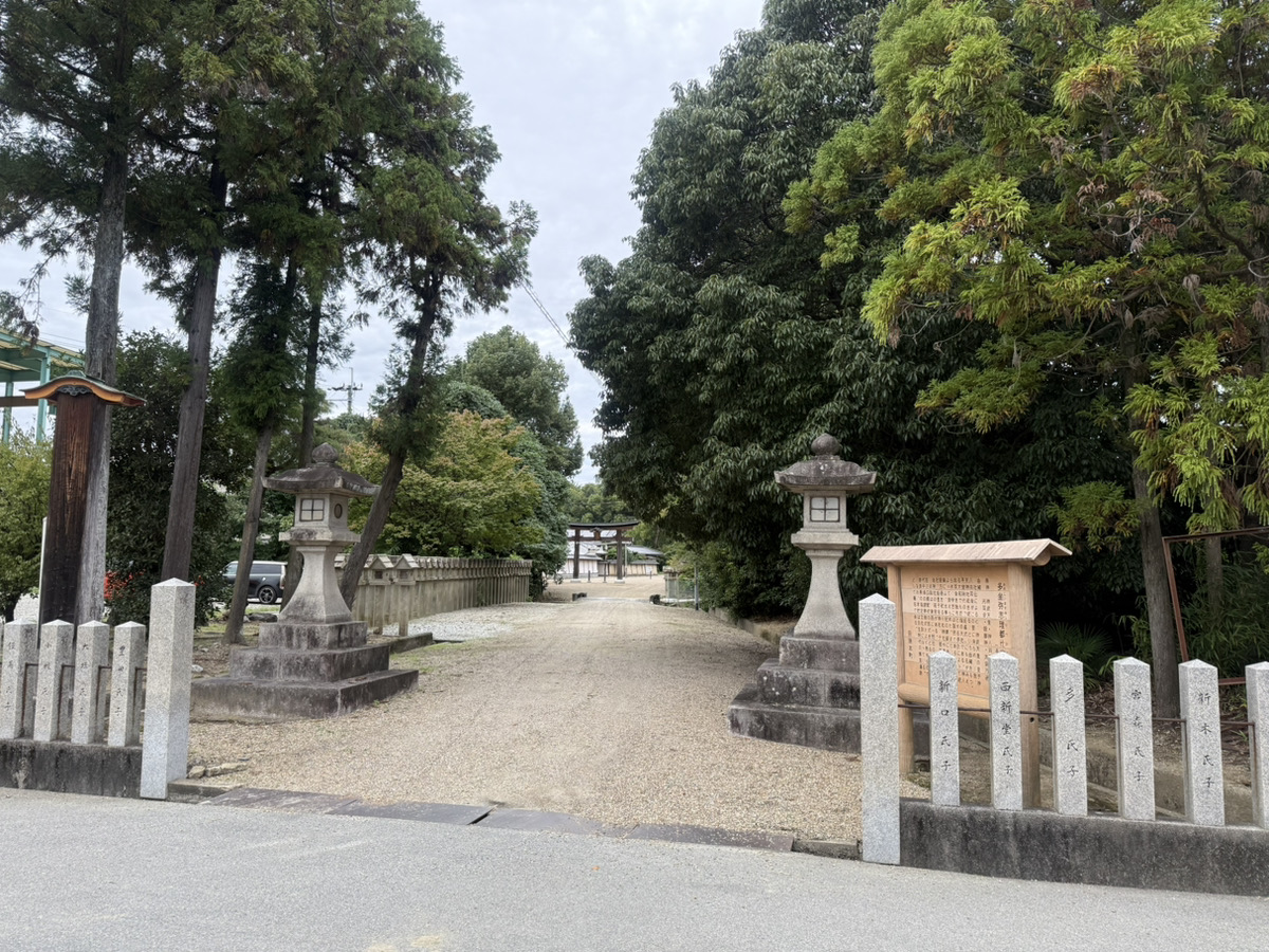 多神社多坐彌志理都比古神社_奈良県磯城郡田原本町_七五三・お宮参り_入口