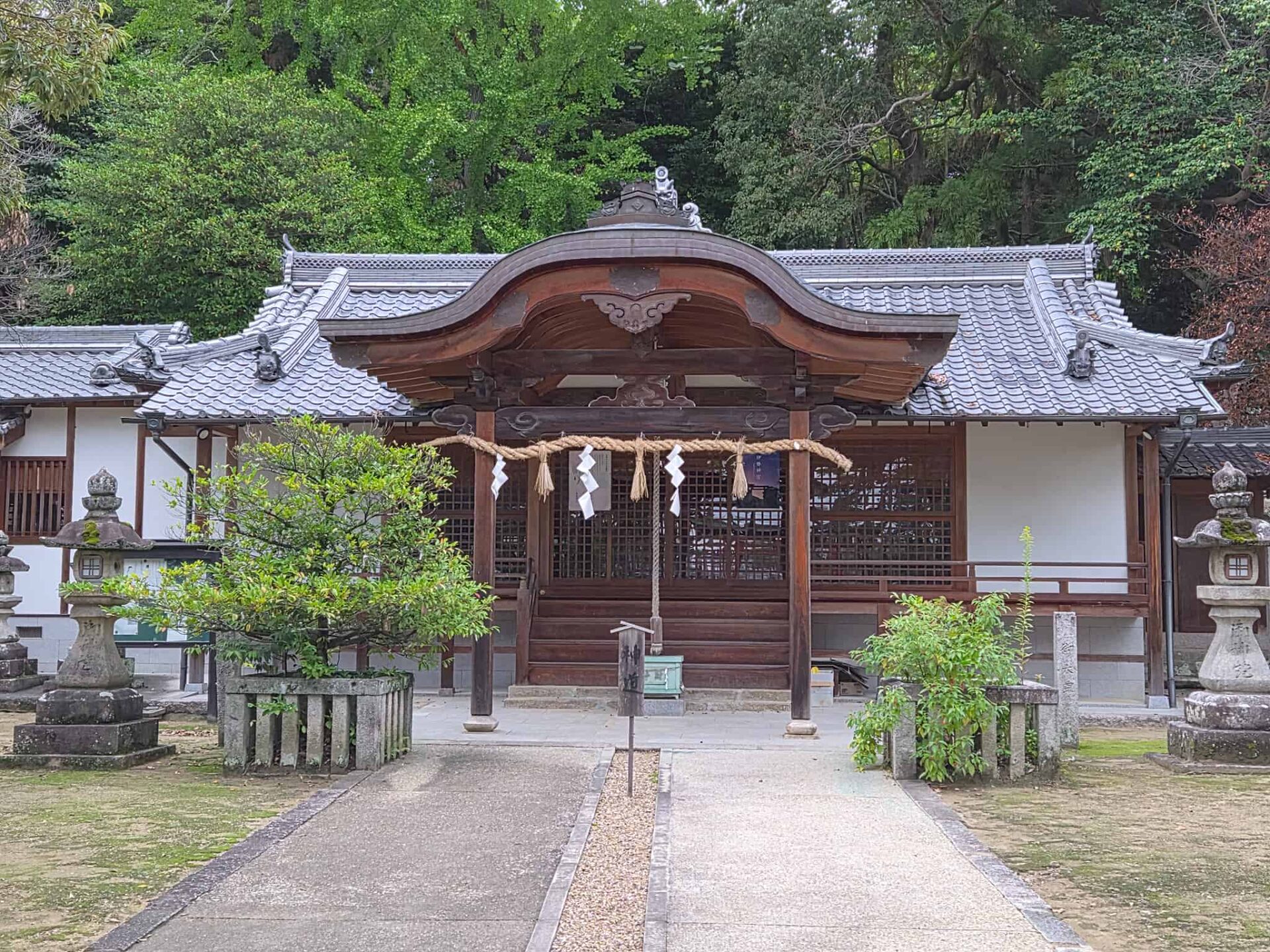 片岡神社_奈良県北葛城郡王寺町_七五三・お宮参り_拝殿