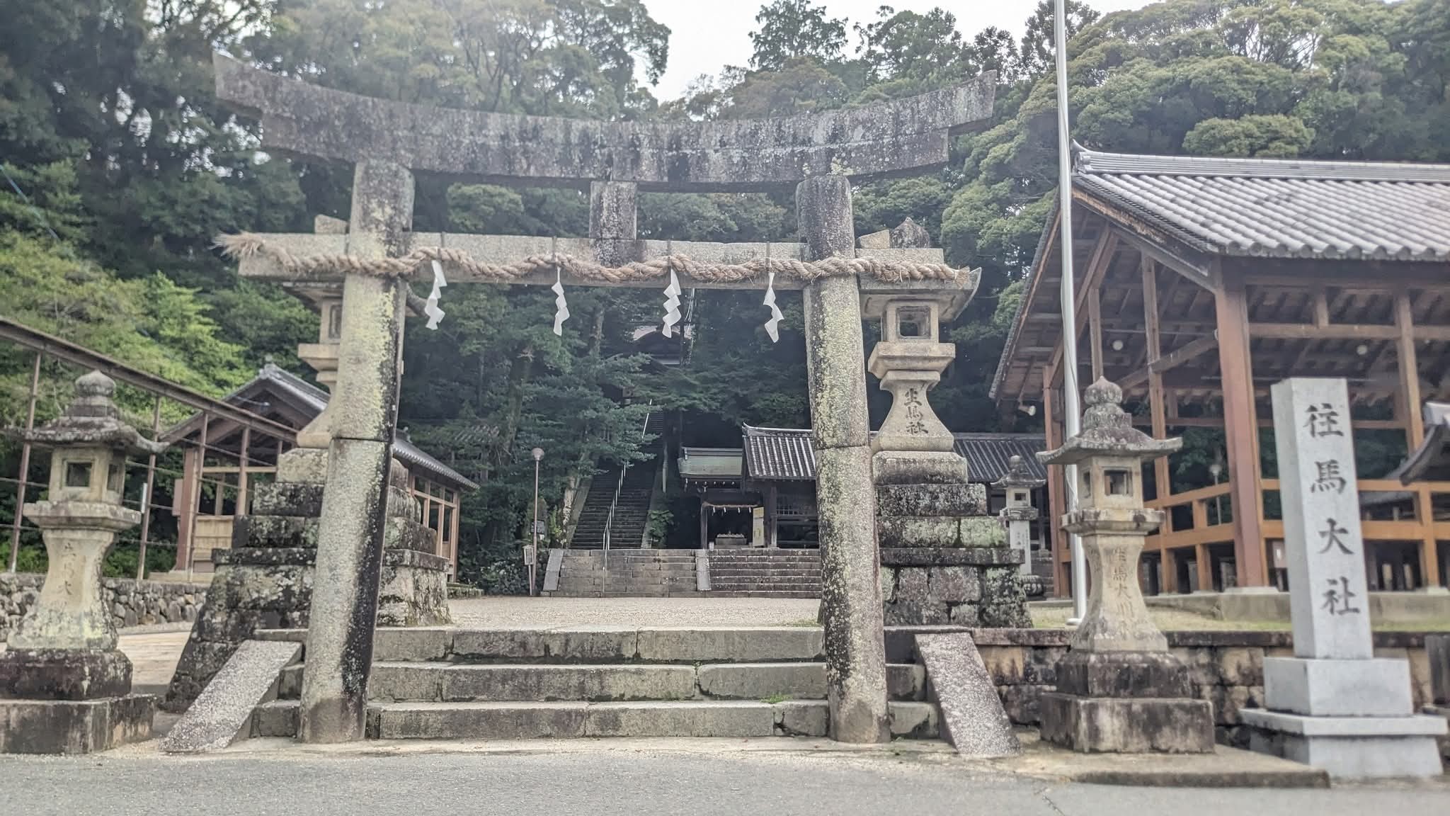 生駒大社往馬大社_奈良県生駒市_七五三・お宮参り_鳥居