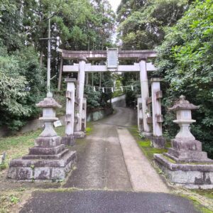 稲植神社_京都府相楽郡精華町_七五三・お宮参り_鳥居前