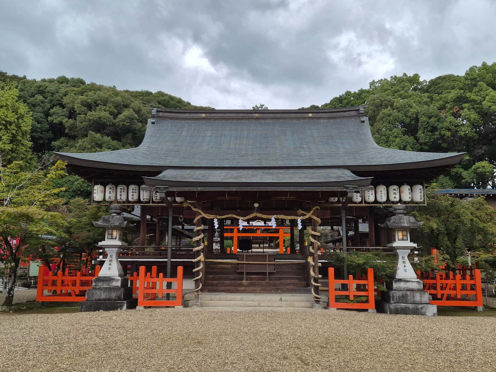 龍田大社_奈良県生駒郡三郷町_七五三、お宮参り_拝殿