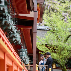 お宮参りカメラマン出張撮影(ロケーションフォト)_春日大社_奈良市・橿原市・広陵町・木津川市の写真撮影と産着・着物レンタルはフォトスタジオワタナベ（渡辺写真館）