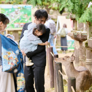 お宮参りカメラマン出張撮影(ロケーションフォト)_春日大社_奈良市・橿原市・広陵町・木津川市の写真撮影と産着・着物レンタルはフォトスタジオワタナベ（渡辺写真館）