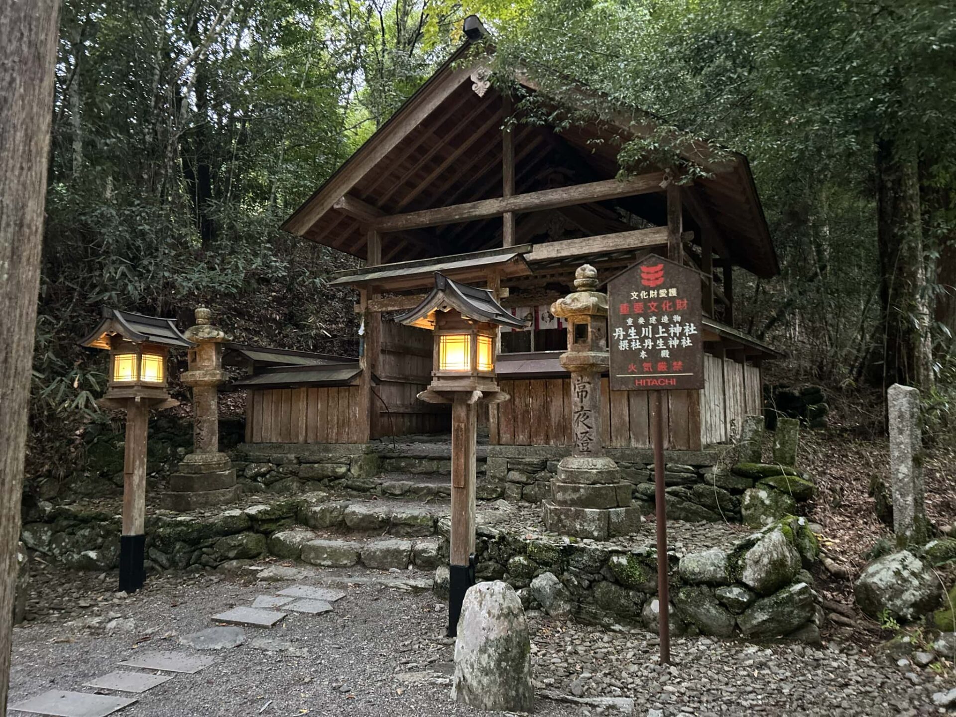 丹生川上神社中社_奈良県吉野郡東吉野村_七五三・お宮参り・十三参り_摂社・丹生神社