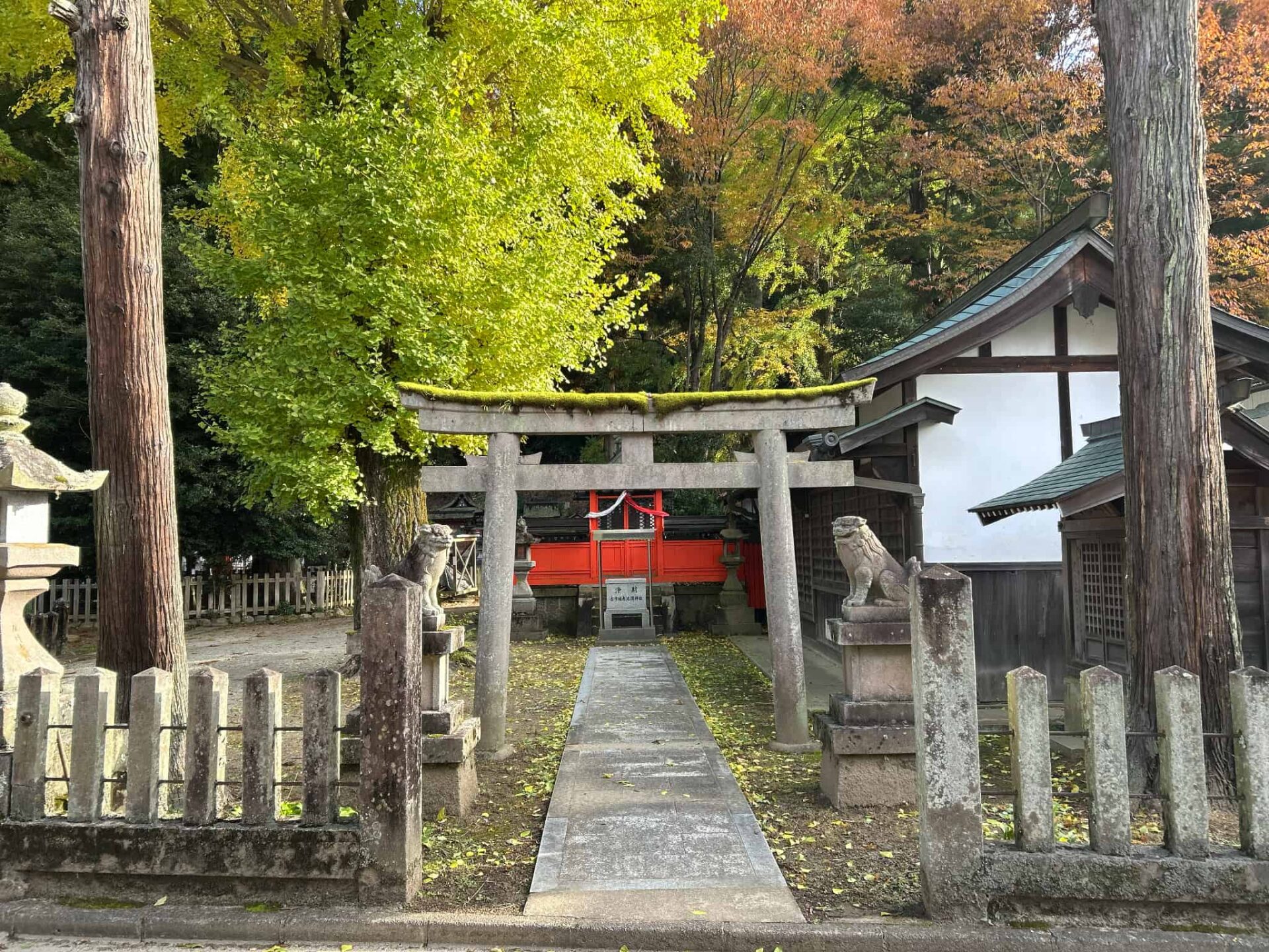 宇太水分神社_奈良県宇陀市_お宮参り・七五三・十三参り_末社-恵比須神社-鳥居