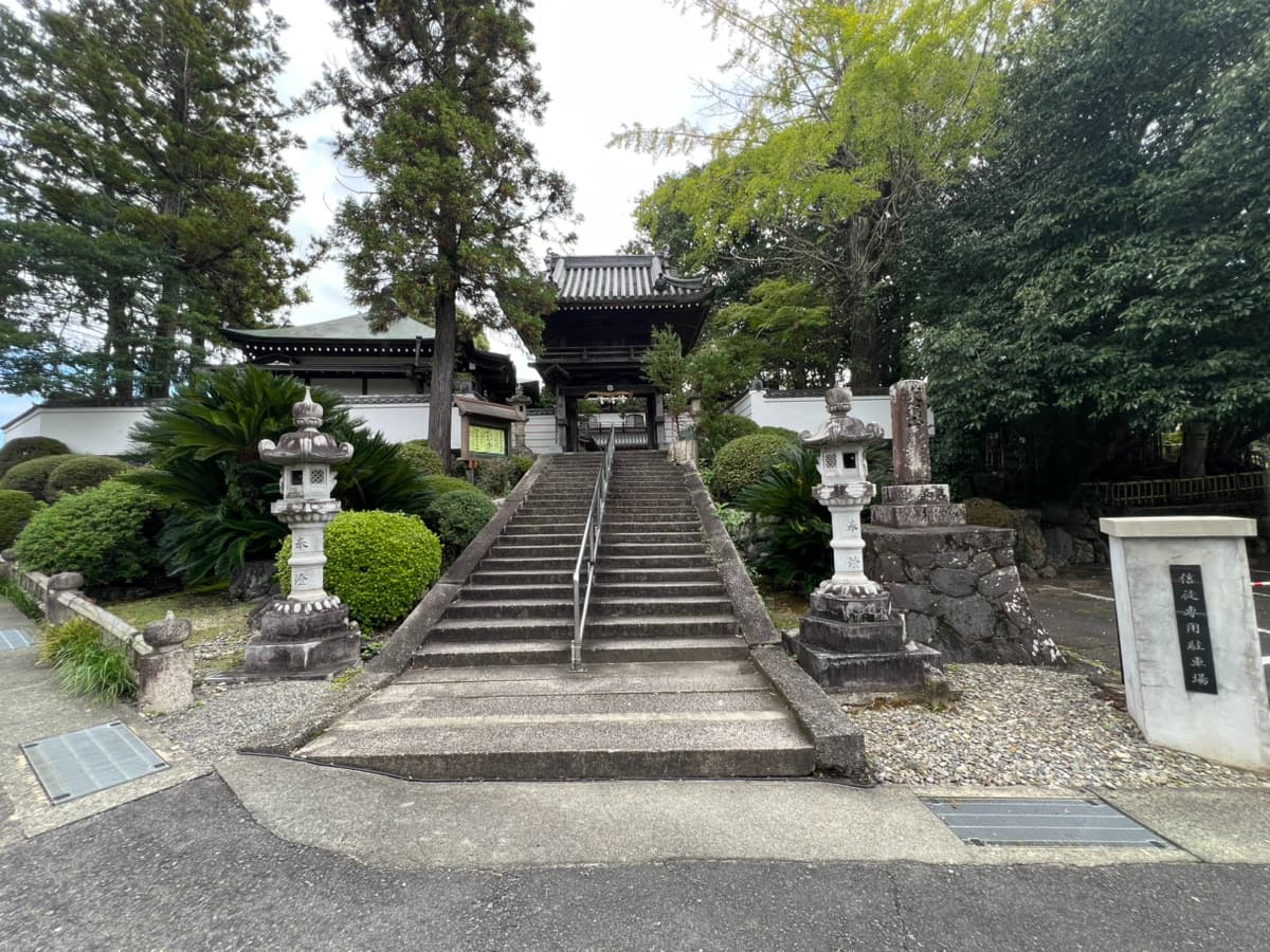 犬飼山-轉法輪寺奈良県五條市_七五三・お宮参り_山門-正面