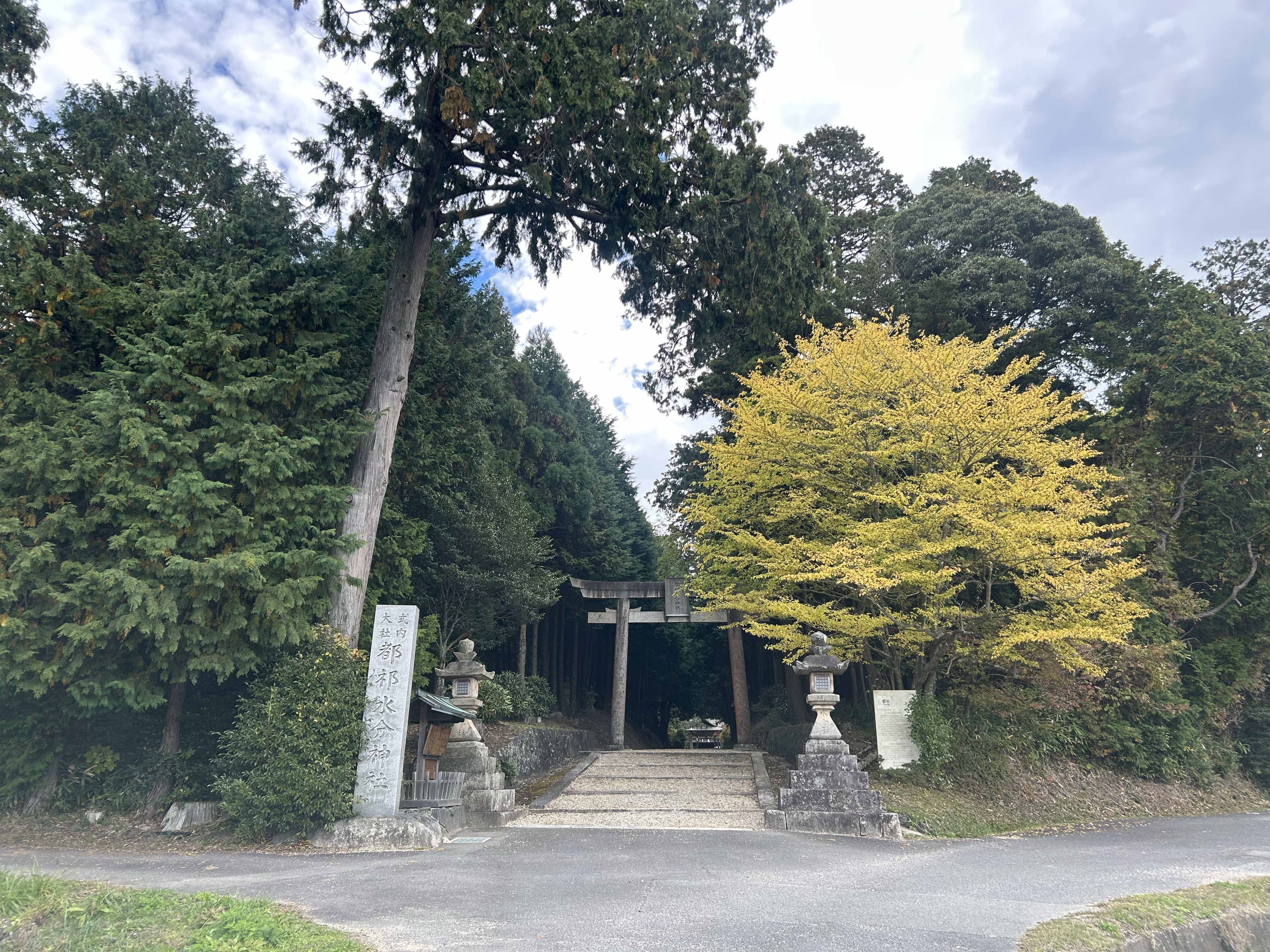 都祁水分神社_奈良市都祁_お宮参り・七五三・十三参り_鳥居