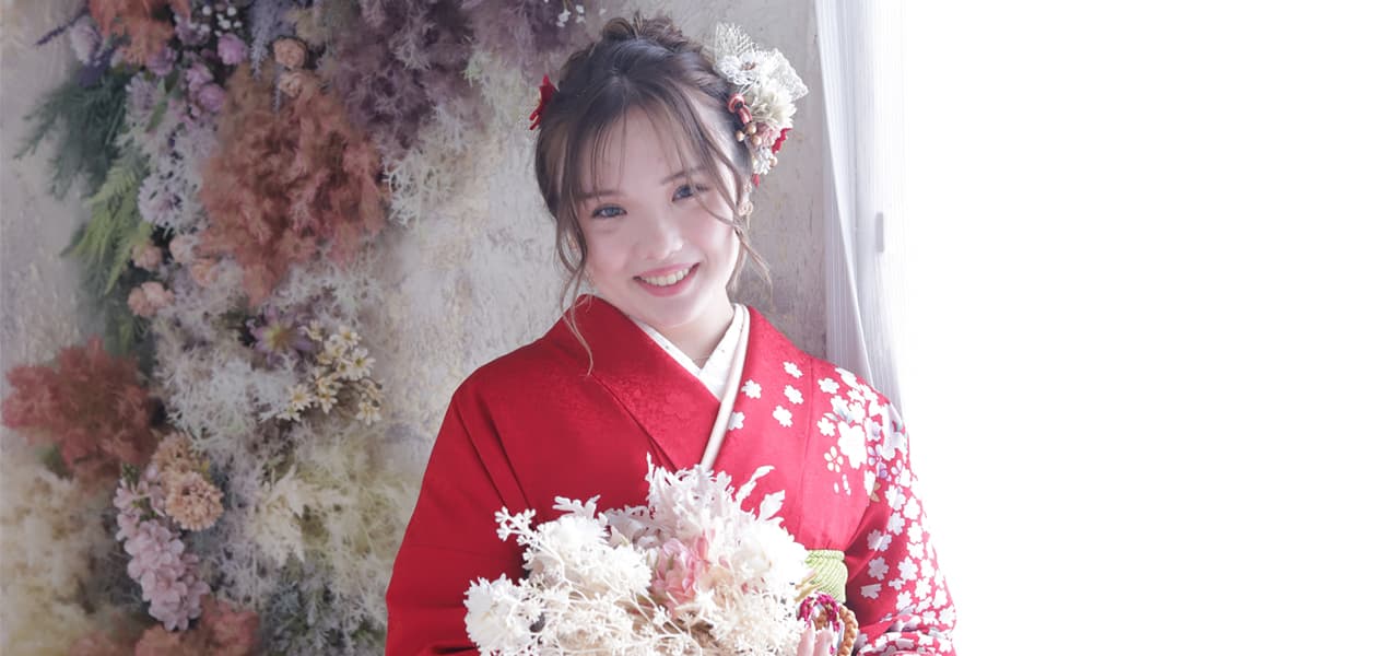 着物・振袖古典柄赤着物_奈良市・橿原市・広陵町・木津川市のフォトスタジオワタナベ(渡辺写真館)