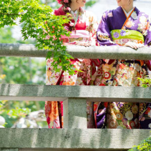 結婚式・結納など振袖レンタル_奈良市・橿原市・広陵町・木津川市の写真撮影と着物レンタルはフォトスタジオワタナベ(渡辺写真館)_振袖2人写し